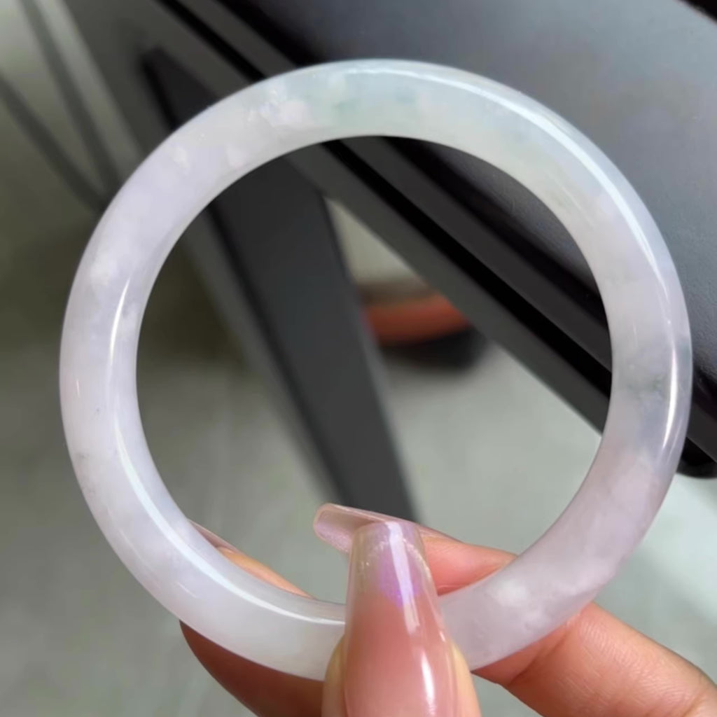 The "Frozen Garden" Icy Jadeite Round Bangle (59mm)
