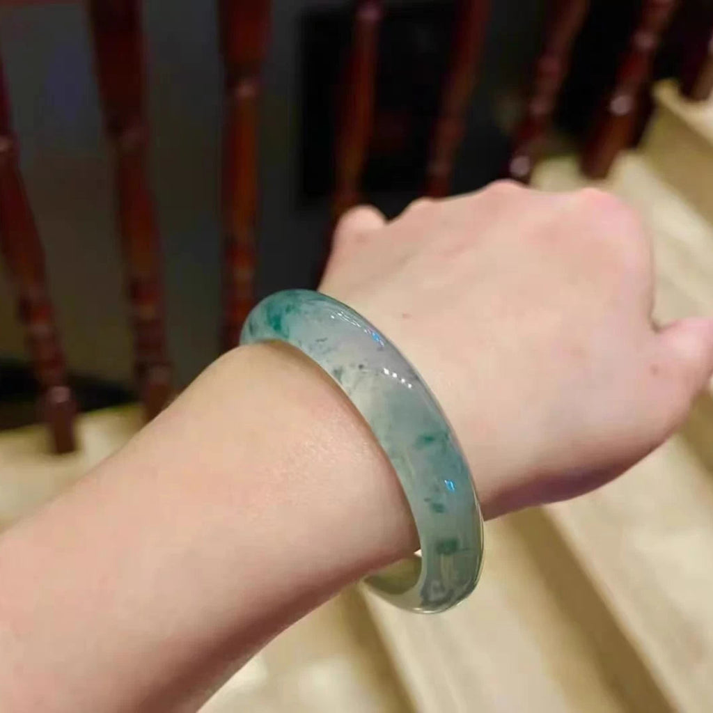 The "Wild Moss &amp; Mist" Icy Flower-Float African Jade Bangle (58mm)